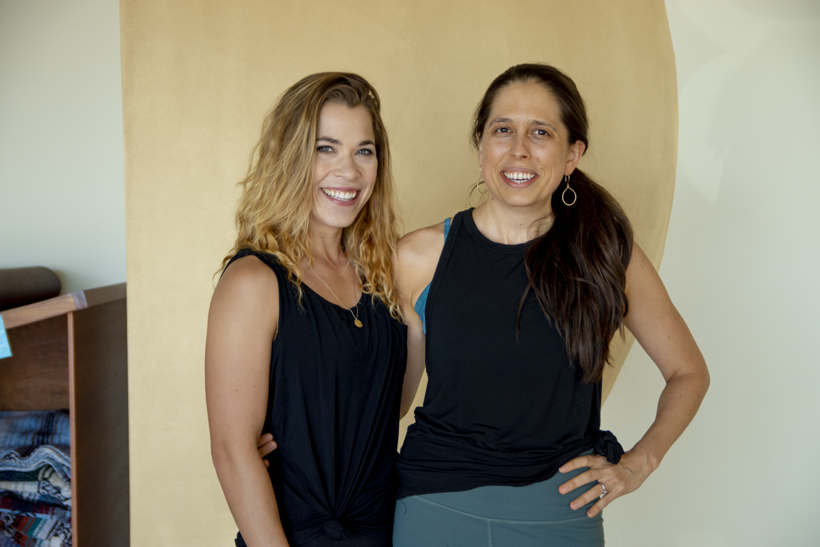 Last Chance to Sign Up: Applied Anatomy with Jenni Rawlings and Jenni Tarma